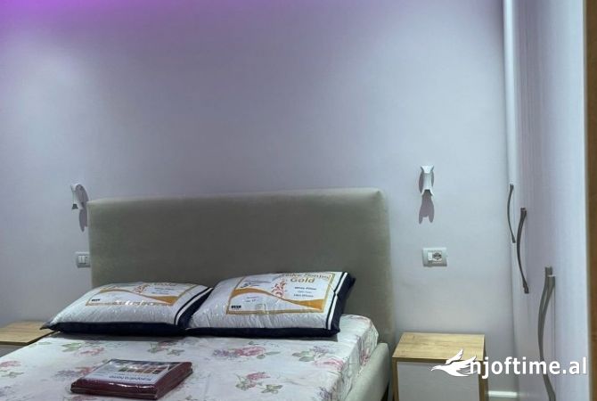Shtepi me qera 2+1 ne Tirane - 60,000 Leke