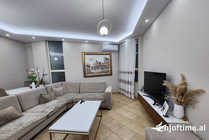 Shtepi ne shitje 1+1 ne Tirane - 93,000 Euro