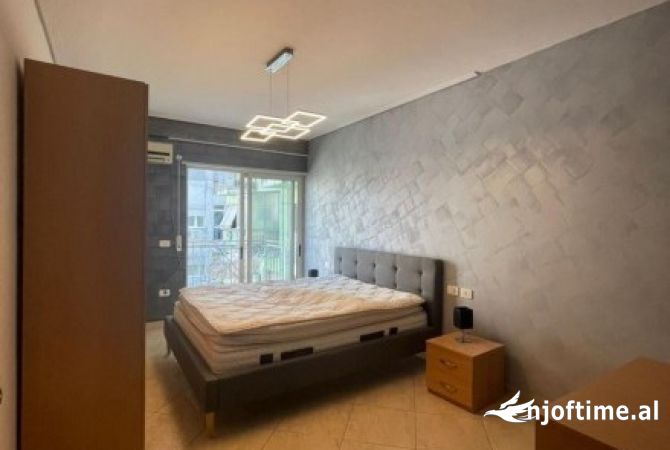 Shtepi ne shitje 2+1 ne Tirane - 190,000 Euro