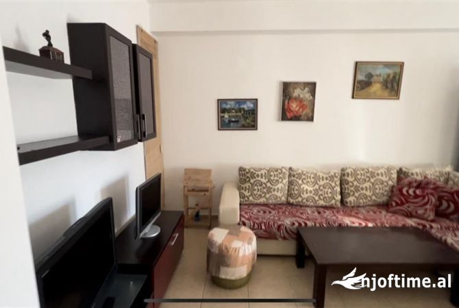 Shtepi ne shitje 1+1 ne Tirane - 150,000 Euro