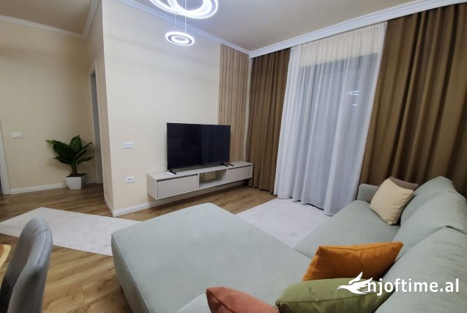 Casa in affitto 1+1 a Tirana - 1,000 Euro