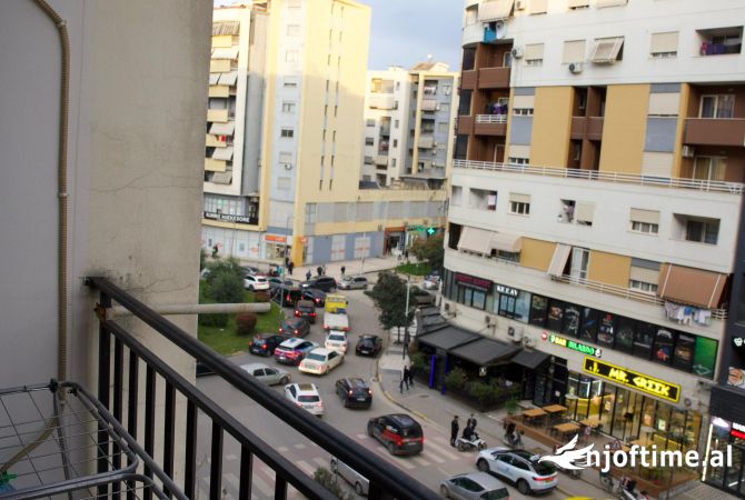 Shtepi me qera Apartament ne Tirane, 1+1, Mobilimi E mobiluar, Pagesa 500  Euro.
