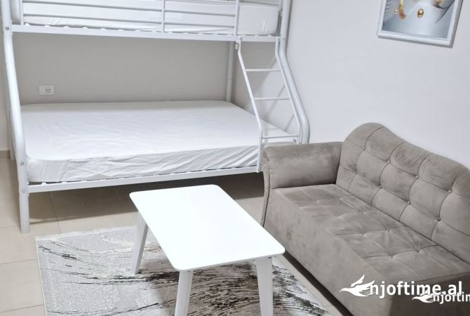 Casa in affitto Garsoniere a Tirana - 350 Euro