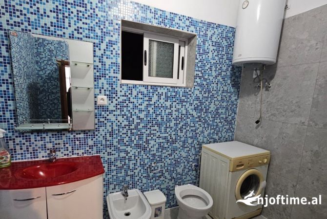 Shtepi me qera 2+1 ne Tirane - 480 Euro