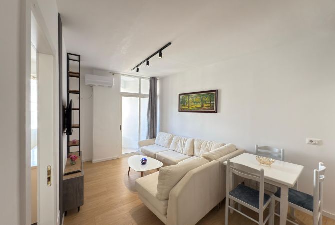 Shtepi me qera 1+1 ne Tirane - 420 Euro