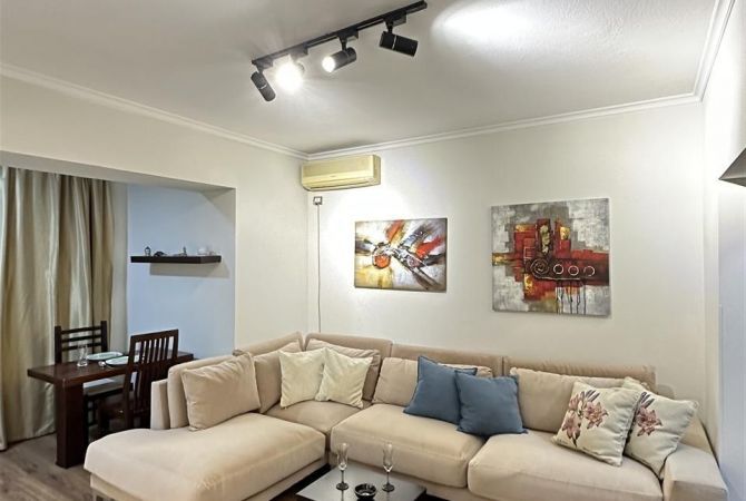 Shtepi me qera 2+1 ne Tirane - 550 Euro