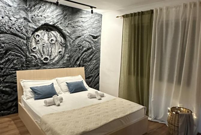 Shtepi me qera 2+1 ne Tirane - 550 Euro