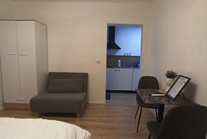 Shtepi me qera Garsoniere ne Tirane - 400 Euro