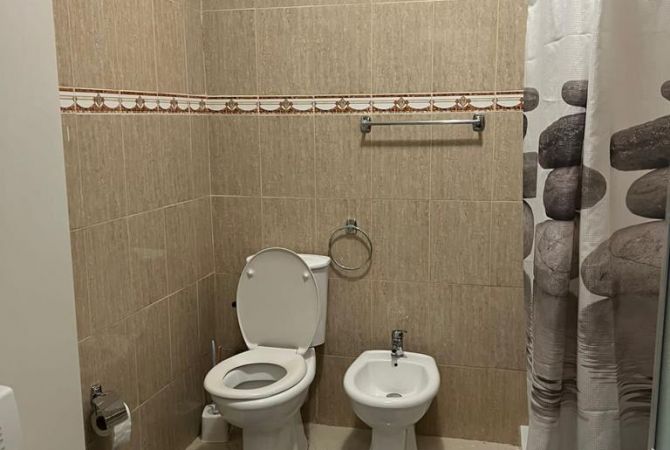 Shtepi me qera Apartament ne Tirane, 2+1, Mobilimi E mobiluar, Pagesa 600  Euro.