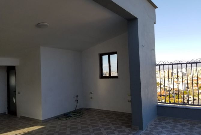 Shtepi ne shitje 7+1 ne Tirane - 730,000 Euro