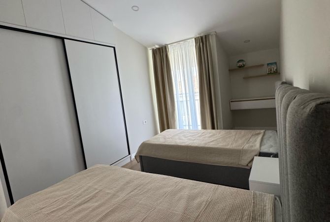 Shtepi me qera 2+1 ne Tirane - 1,500 Euro