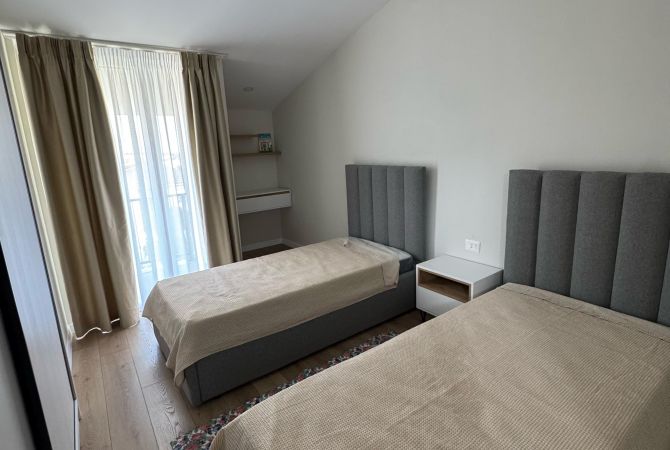 Shtepi me qera Apartament ne Tirane, 2+1, Mobilimi E mobiluar, Pagesa 1,500  Euro.