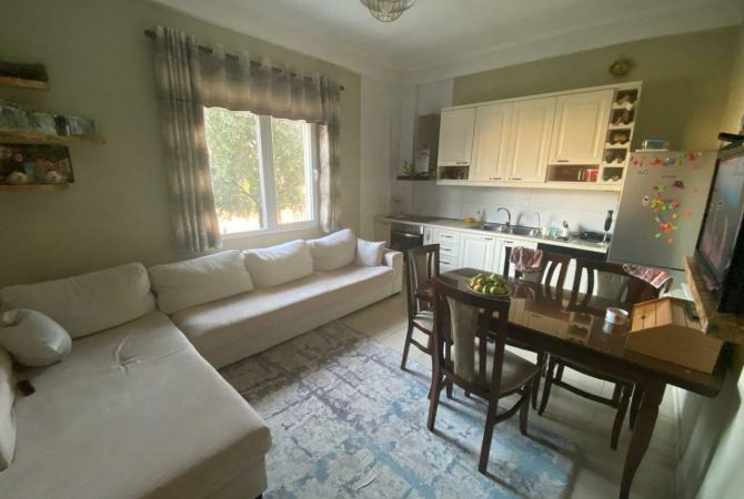 Shtepi me qera 3+1 ne Tirane - 50,000 Leke