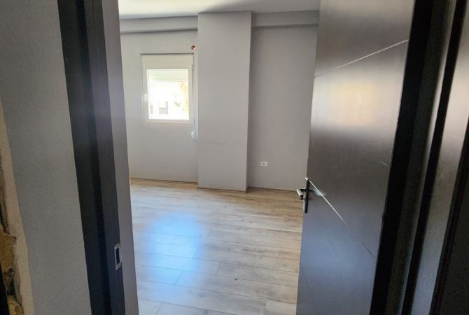 Shtepi me qera 1+1 ne Tirane - 500 Euro