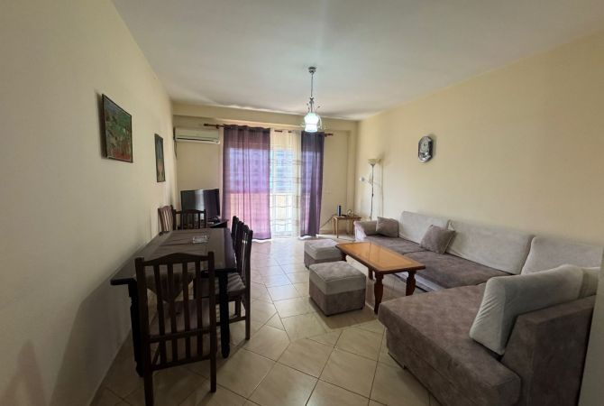 Shtepi me qera 2+1 ne Tirane - 55,000 Leke