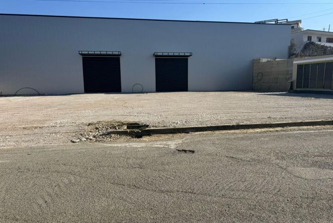 Business Property for Rent 4+1 in Tirana - 4,000 Euro