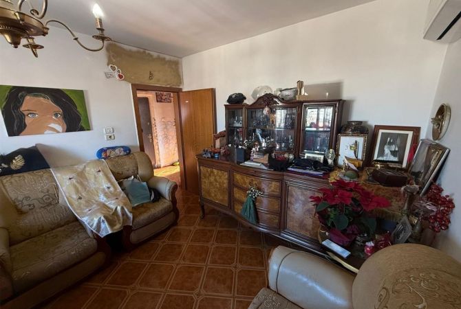 Shtepi ne shitje 2+1 ne Tirane - 130,000 Euro