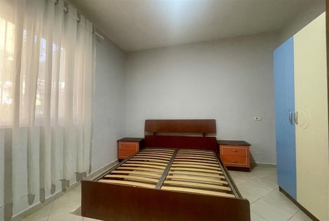 Shtepi me qera 1+1 ne Tirane - 400 Euro