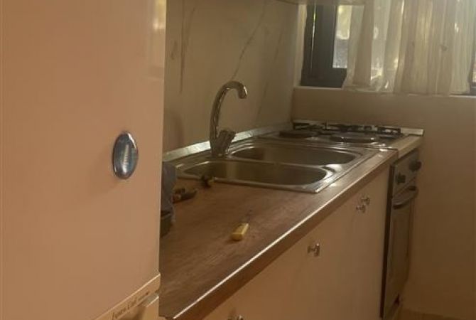 Shtepi me qera 1+1 ne Tirane - 400 Euro