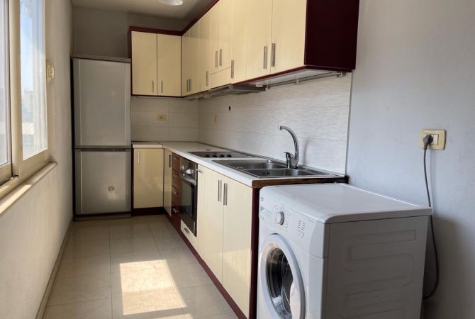 Shtepi me qera 2+1 ne Tirane - 480 Euro