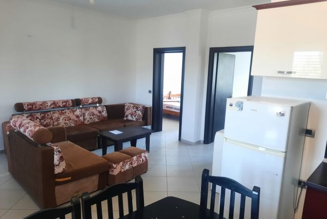 Shtepi me qera Apartament ne Tirane, 2+1, Mobilimi E mobiluar, Pagesa 400  Euro.