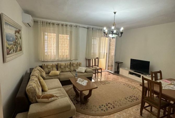 Shtepi me qera 1+1 ne Tirane - 60,000 Leke