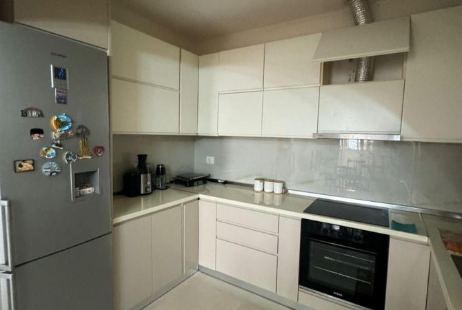 Shtepi me qera 1+1 ne Tirane - 60,000 Leke