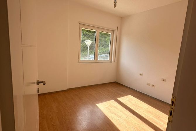 Shtepi ne shitje 2+1 ne Tirane - 99,000 Euro