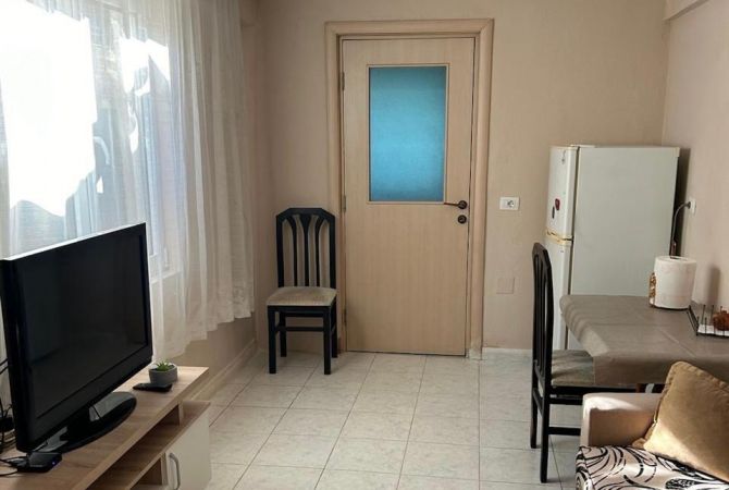 Shtepi me qera 1+1 ne Tirane - 41,000 Leke