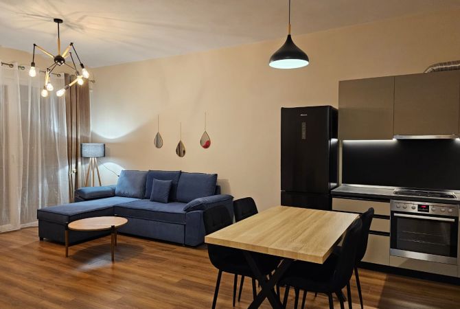 Shtepi me qera Apartament ne Tirane, 2+1, Mobilimi E mobiluar, Pagesa 700  Euro.