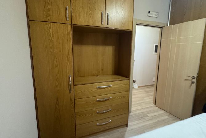 Shtepi me qera 2+1 ne Tirane - 50,000 Leke