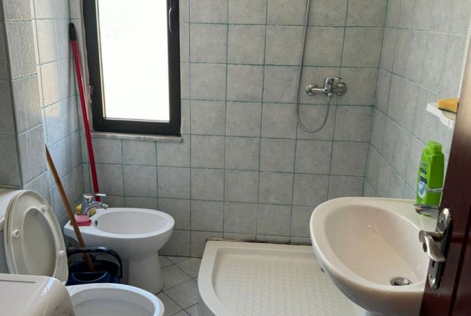 Shtepi ne shitje Apartament ne Kavaje, 1+1, Mobilimi E mobiluar, Pagesa 65,000  Euro.