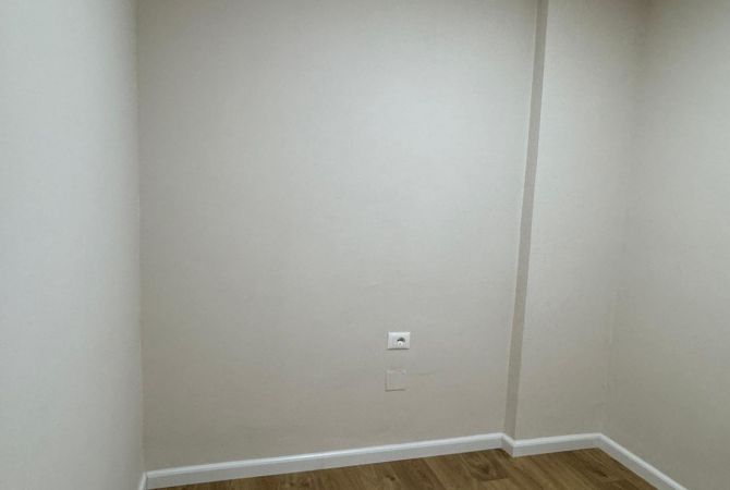 Shtepi me qera 2+1 ne Tirane - 65,000 Leke