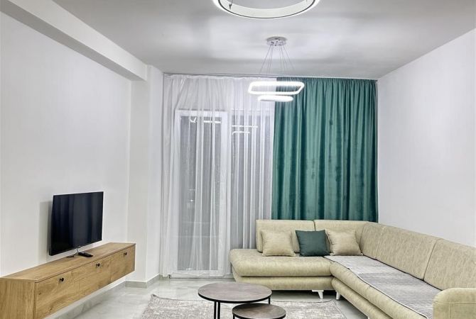 Shtepi me qera 2+1 ne Tirane - 600 Euro