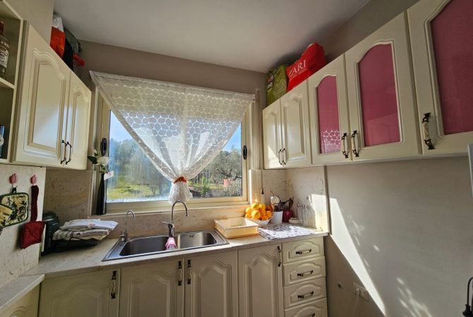 Shtepi me qera 1+1 ne Tirane - 370 Euro