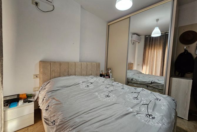 Shtepi me qera Apartament ne Tirane, 1+1, Mobilimi E mobiluar, Pagesa 370  Euro.