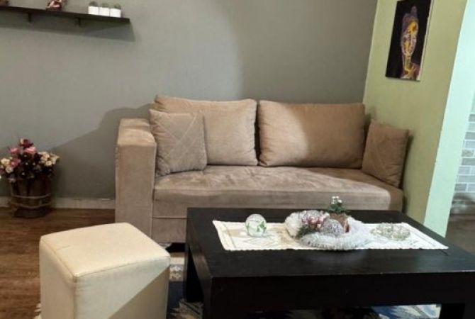 Shtepi me qera 1+1 ne Tirane - 450 Euro