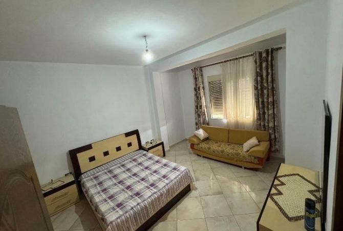 Shtepi me qera 2+1 ne Tirane - 500 Euro