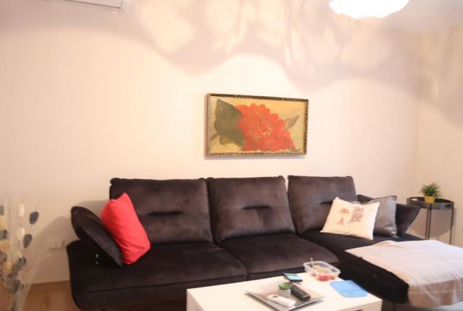 Shtepi me qera 2+1 ne Tirane - 520 Euro