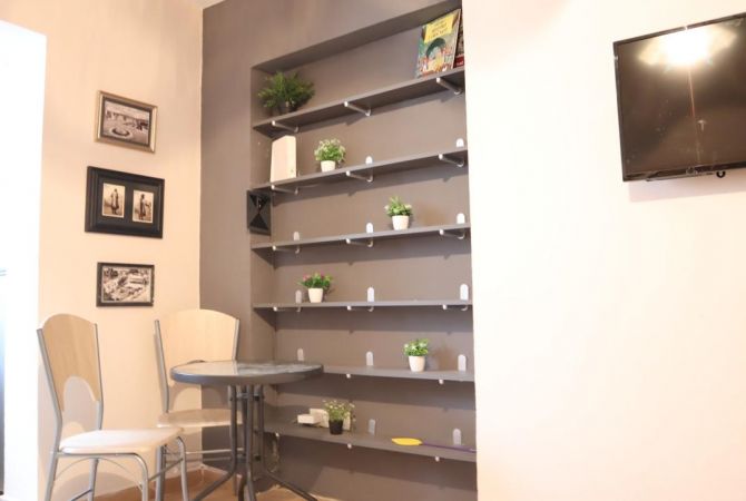 Shtepi me qera Apartament ne Tirane, 2+1, Mobilimi E mobiluar, Pagesa 520  Euro.