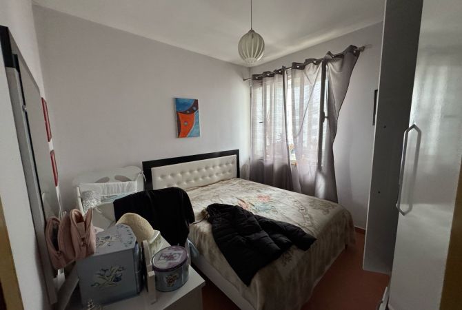 Shtepi me qera Apartament ne Tirane, 2+1, Mobilimi E mobiluar, Pagesa 30,000  Leke.