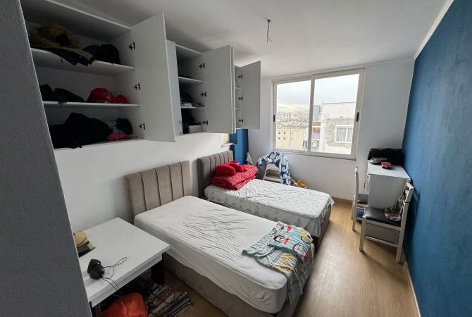 Shtepi me qera 2+1 ne Tirane - 30,000 Leke
