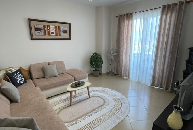 Shtepi me qera 3+1 ne Tirane - 450 Euro