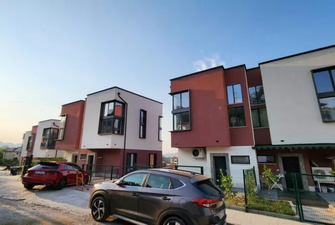 Shtepi ne shitje 3+1 ne Tirane - 270,000 Euro