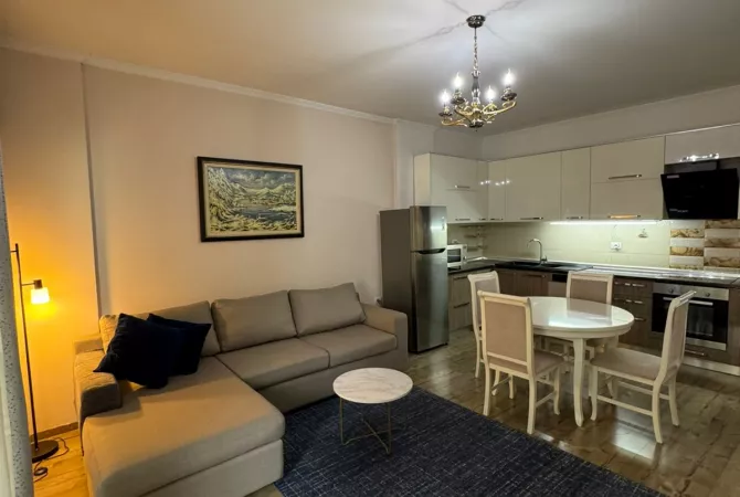 Shtepi me qera Apartament ne Tirane, 2+1, Mobilimi E mobiluar, Pagesa 750  Euro.
