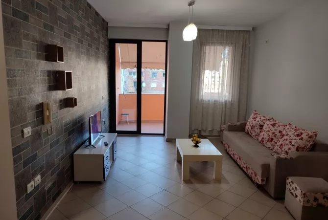 Casa in affitto 1+1 a Tirana - 460 Euro
