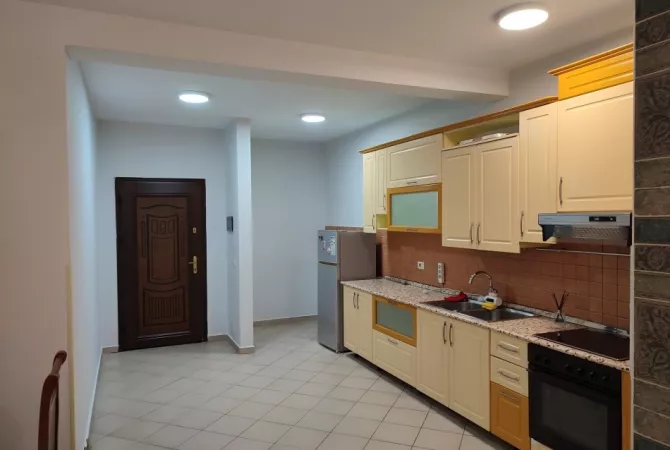 Casa in affitto 1+1 a Tirana - 460 Euro