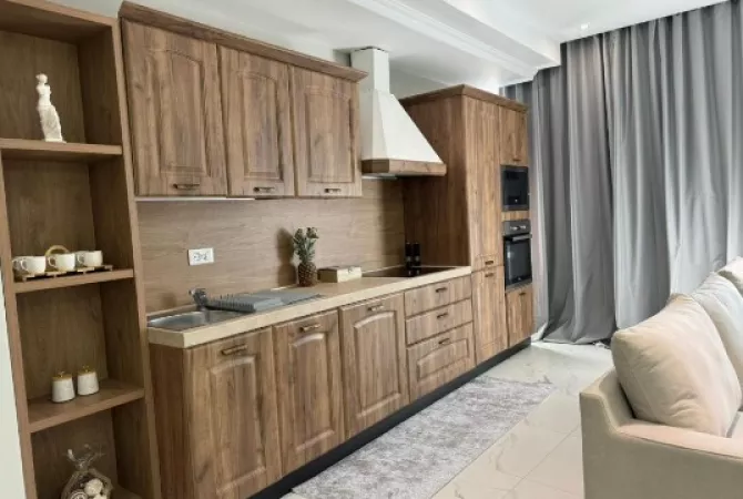 Shtepi ne shitje 2+1 ne Tirane - 450,000 Euro