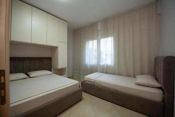 Shtepi ne shitje Apartament ne Vlore, 1+1, Mobilimi E mobiluar, Pagesa 155,000  Euro.