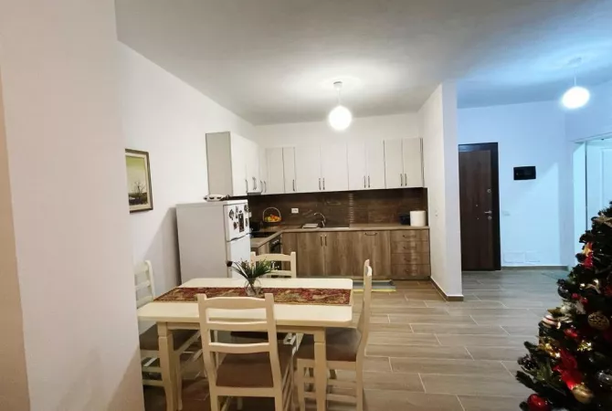 Shtepi me qera 1+1 ne Tirane - 650 Euro
